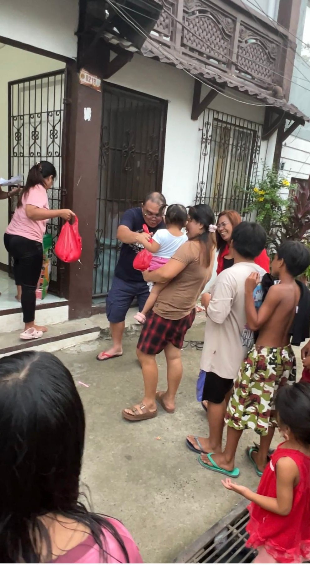 Looc, Calamba Gift Giving 16